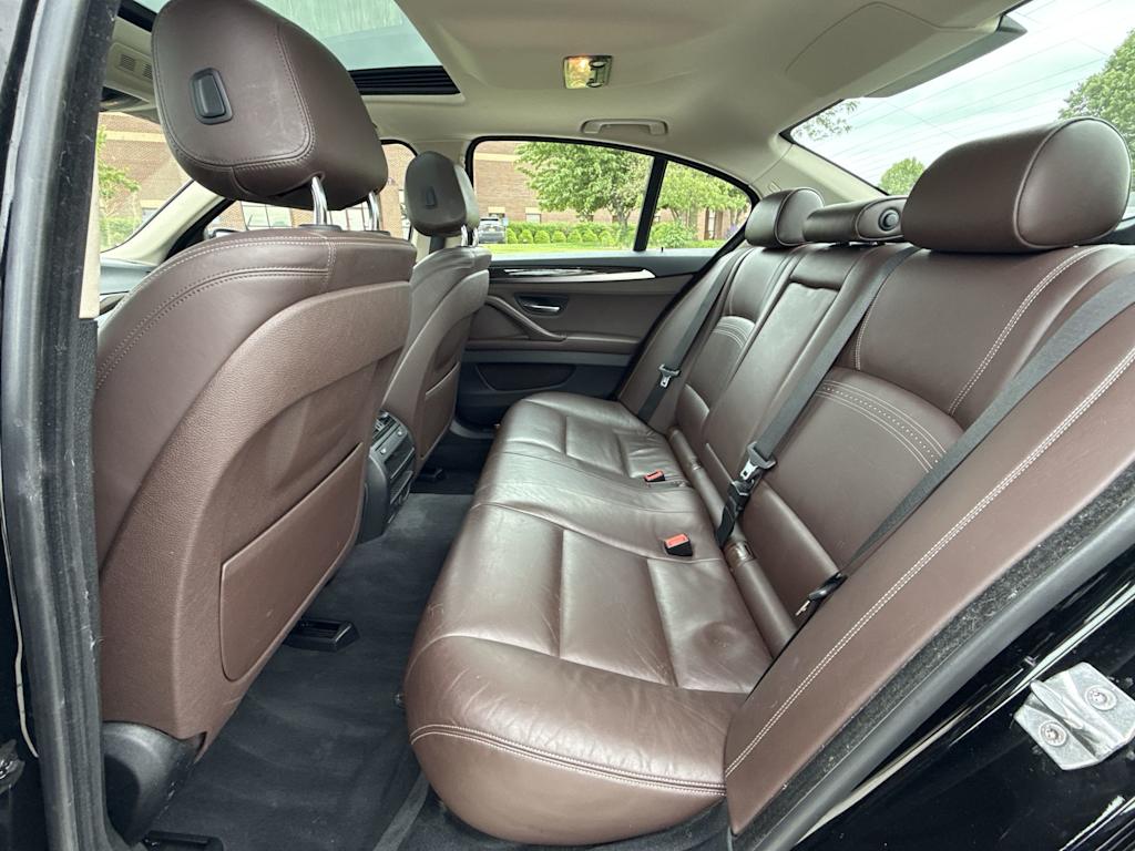 Thumbnail: 2016 BMW 5 Series - 27