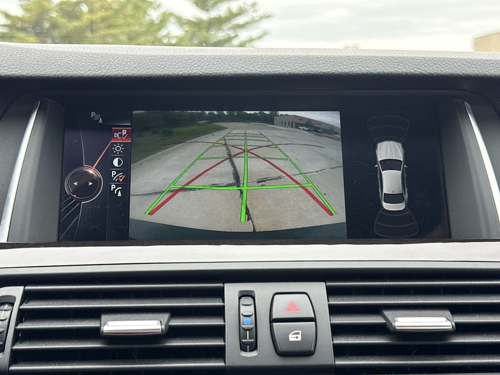Thumbnail: 2016 BMW 5 Series - 34
