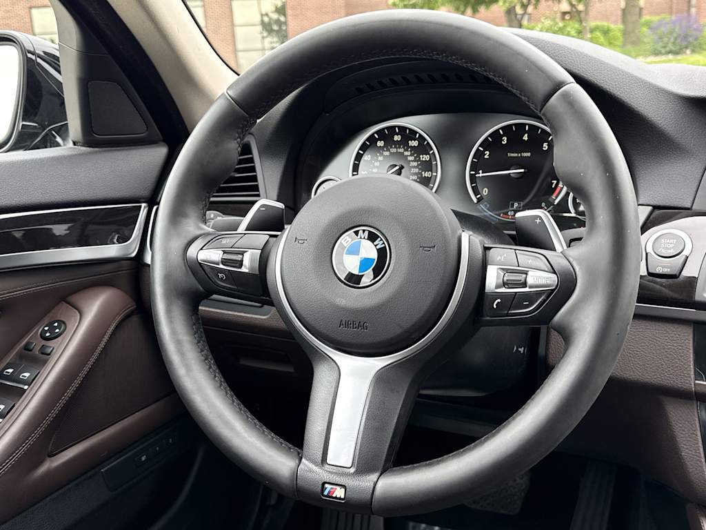 Thumbnail: 2016 BMW 5 Series - 9