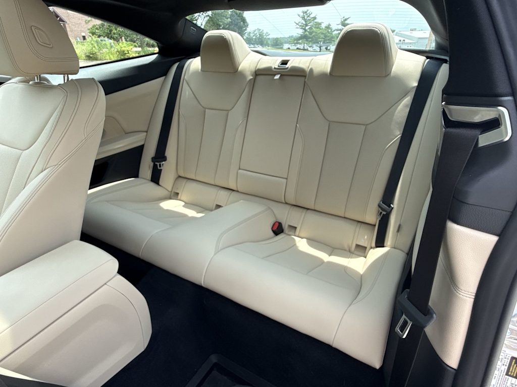 2025 BMW 4 Series 430i - Photo 11