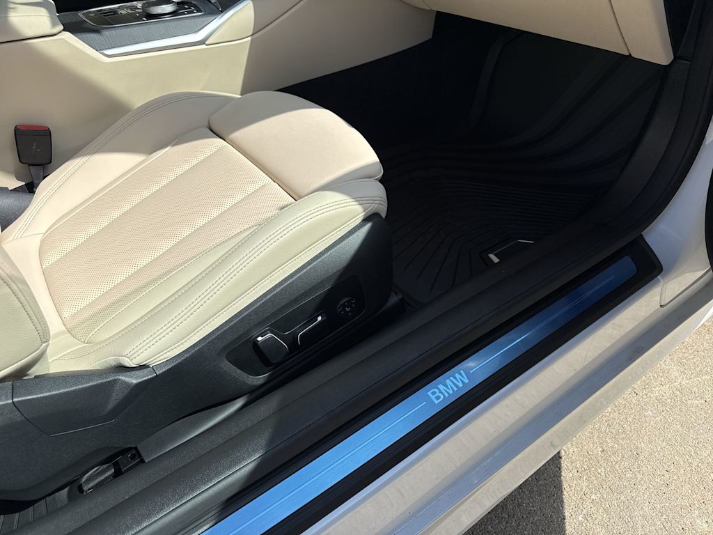 2025 BMW 4 Series 430i - Photo 39