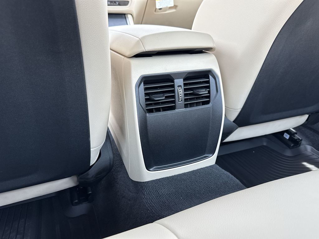 2025 BMW 4 Series 430i - Photo 36
