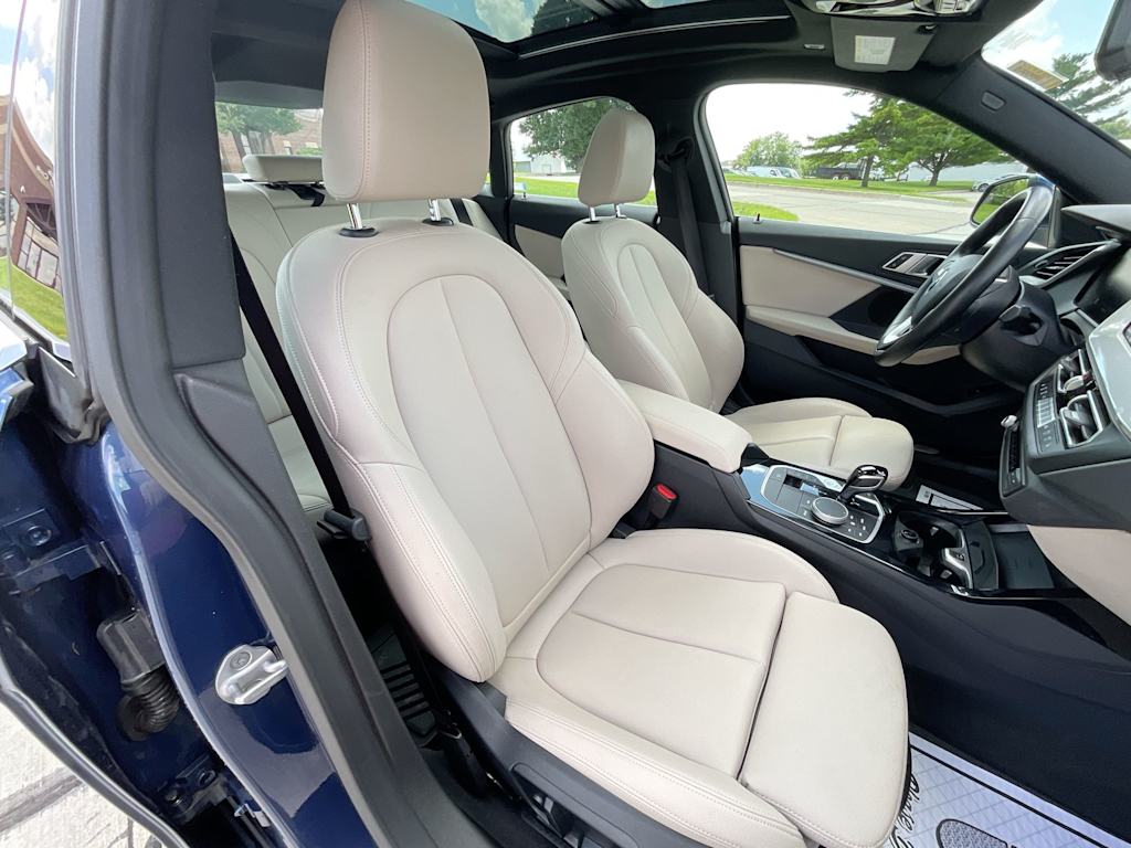 Thumbnail: 2023 BMW 2 Series - 31