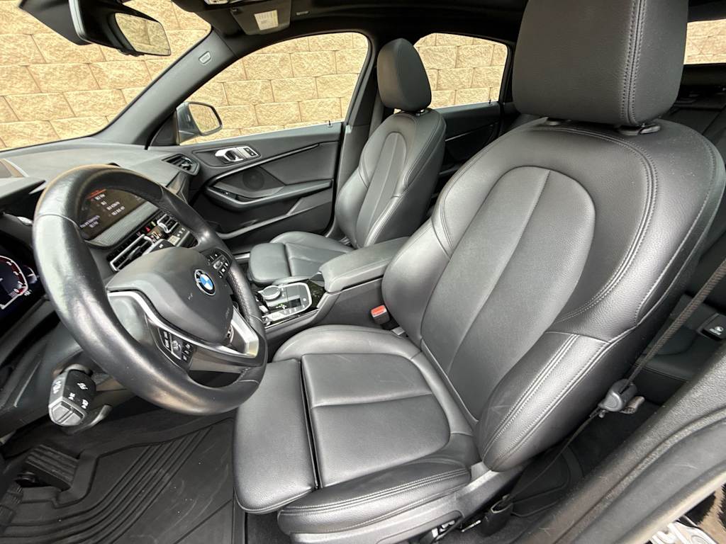 Thumbnail: 2022 BMW 2 Series - 11