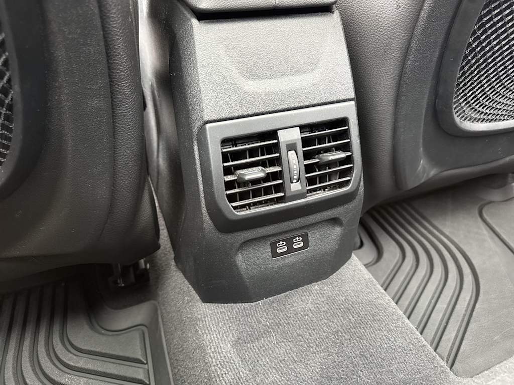 Thumbnail: 2022 BMW 2 Series - 40