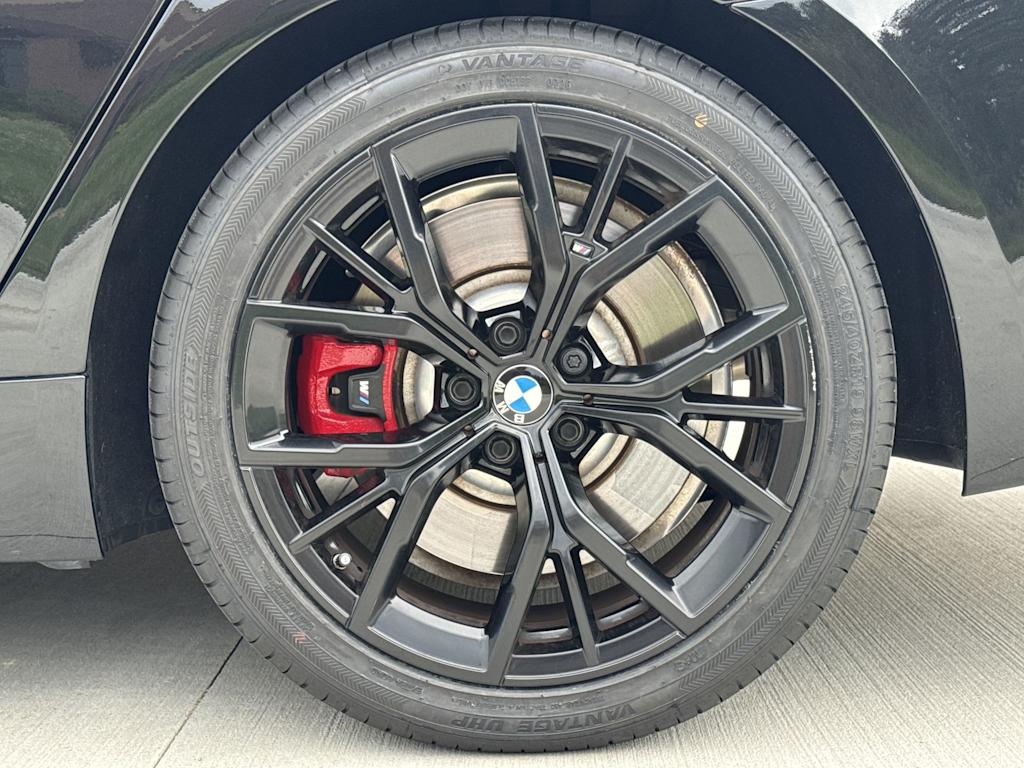 Thumbnail: 2023 BMW 5 Series - 8