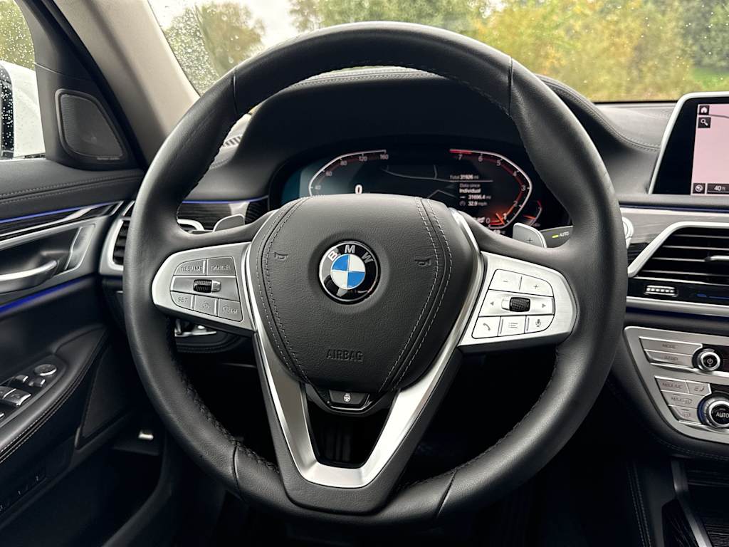 Thumbnail: 2021 BMW 7 Series - 8