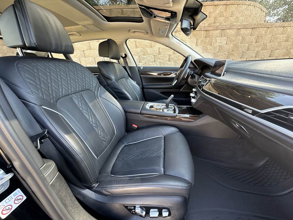 Thumbnail: 2020 BMW 7 Series - 28