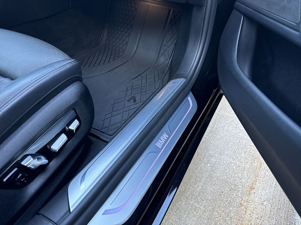 Thumbnail: 2020 BMW 7 Series - 41