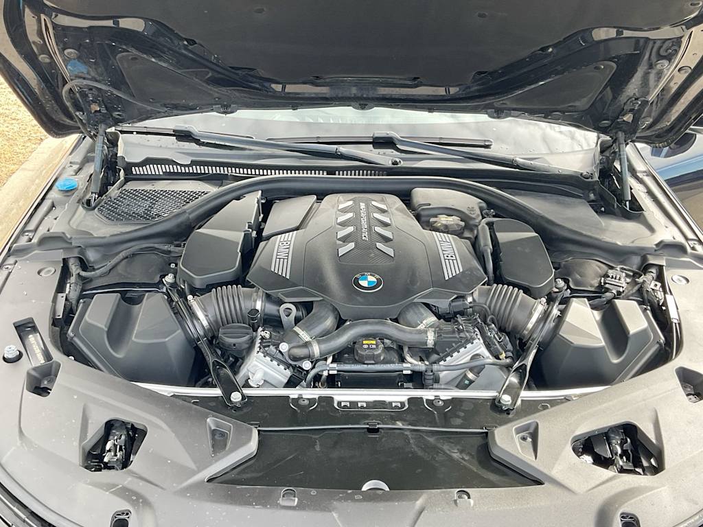 2019 BMW 8 Series 850i 7