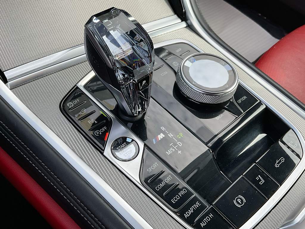 2019 BMW 8 Series 850i 35