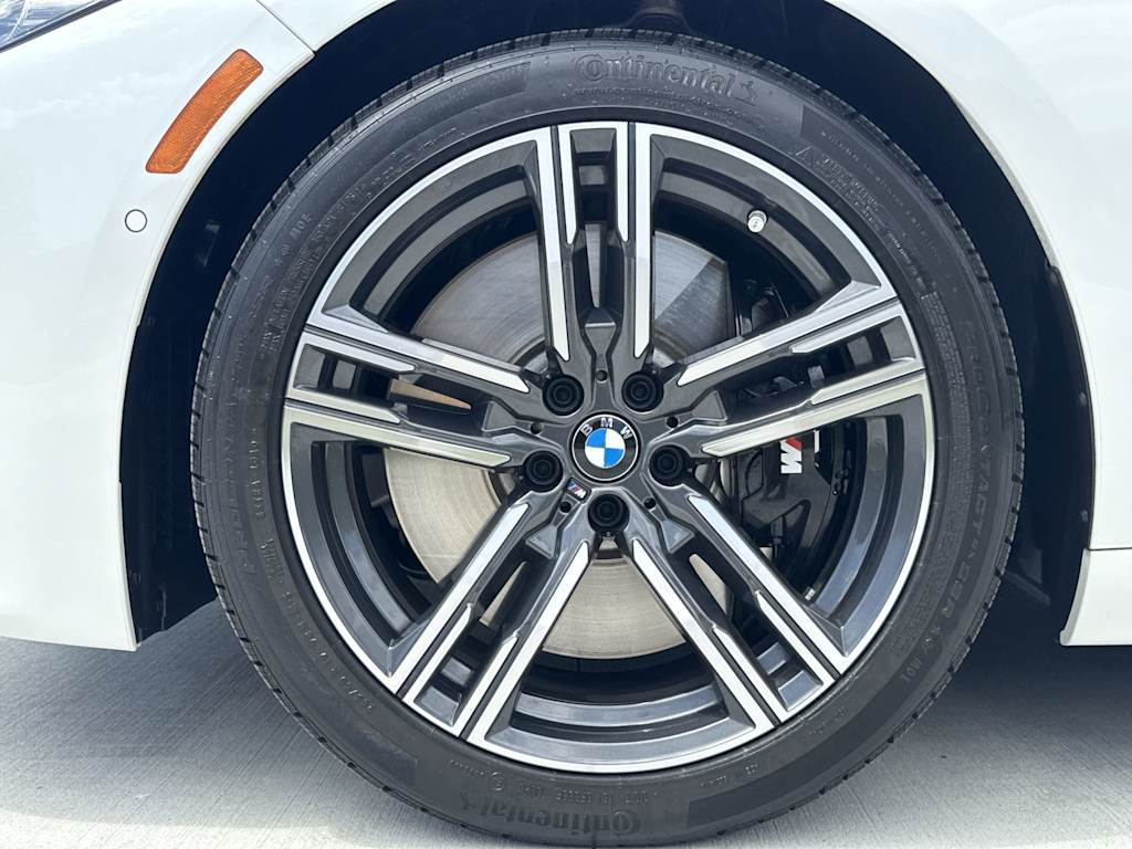 2026 BMW 8 Series 840i - Photo 6