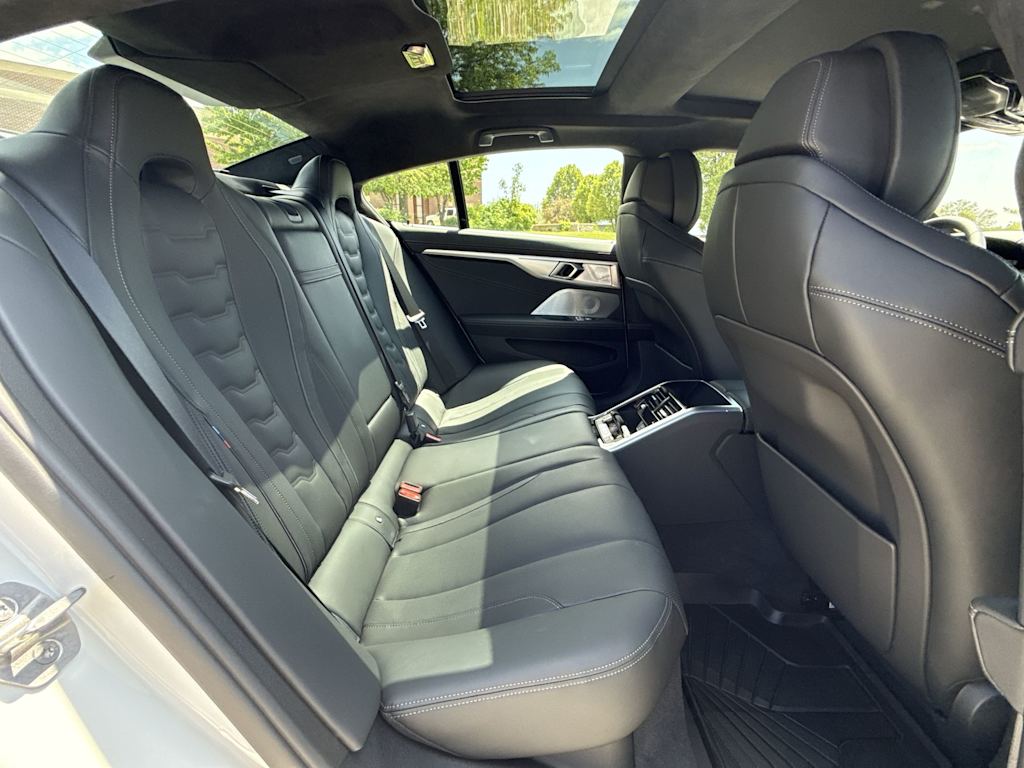 2026 BMW 8 Series 840i - Photo 26