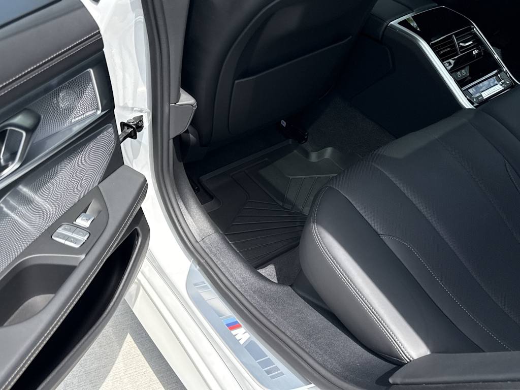 2026 BMW 8 Series 840i - Photo 41
