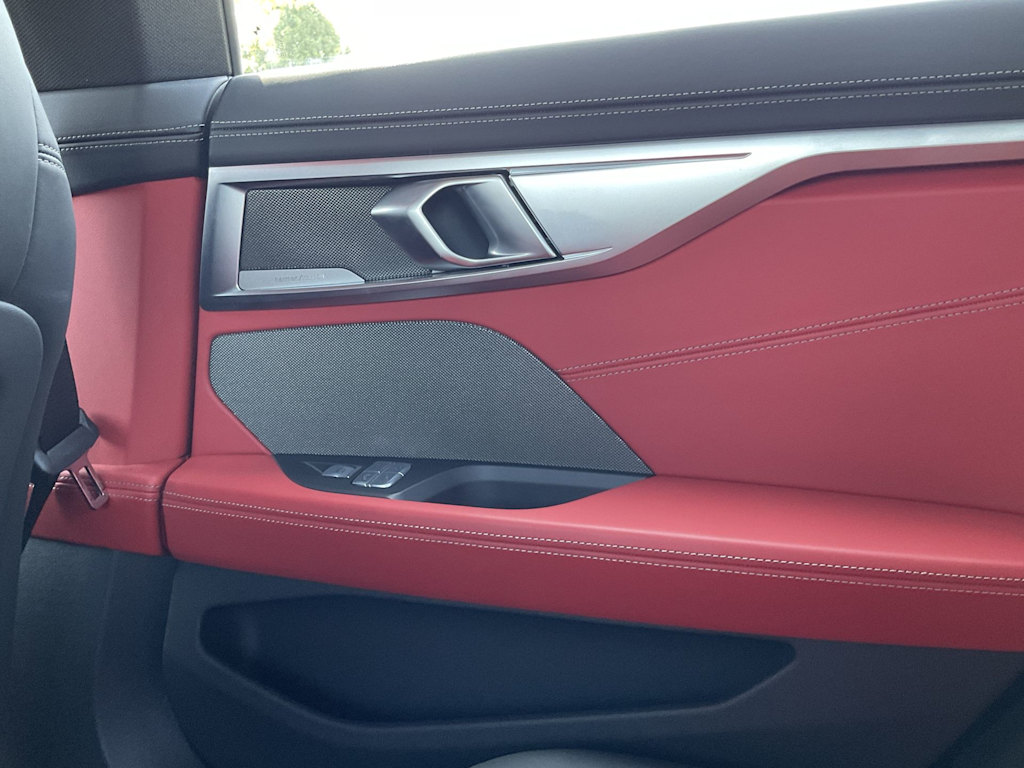 Thumbnail: 2024 BMW 8 Series - 36
