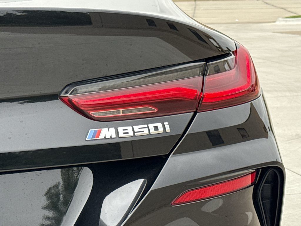Thumbnail: 2024 BMW 8 Series - 21