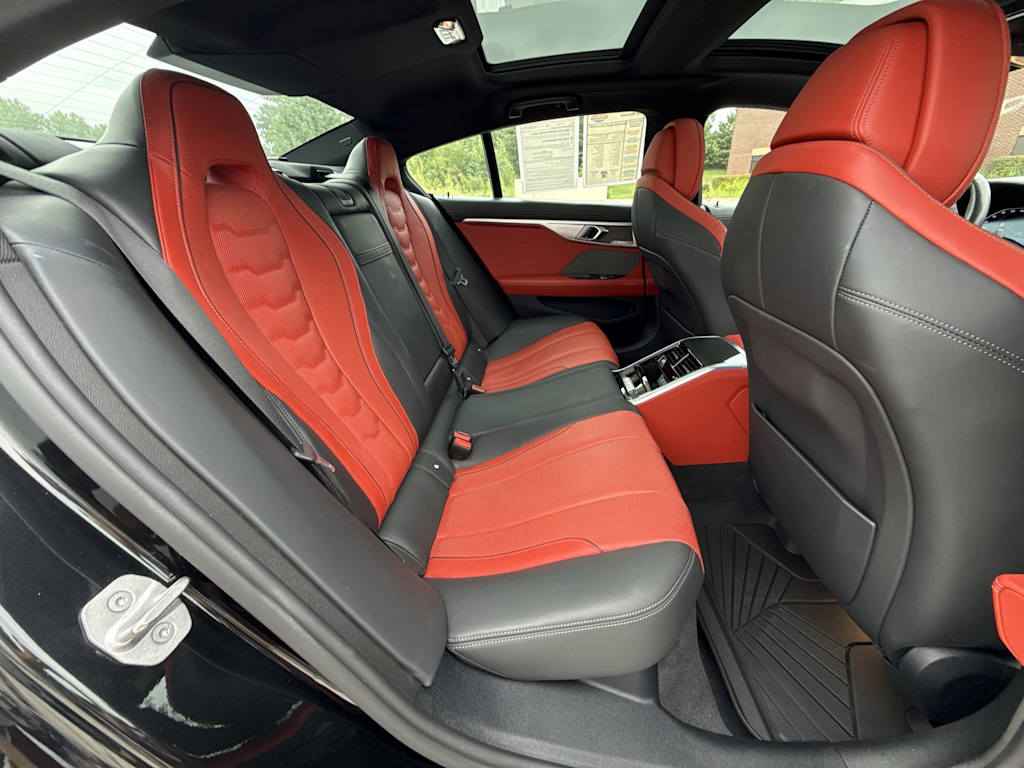 Thumbnail: 2024 BMW 8 Series - 25