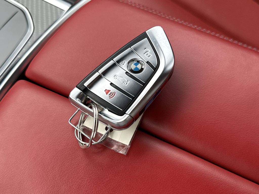 Thumbnail: 2024 BMW 8 Series - 15