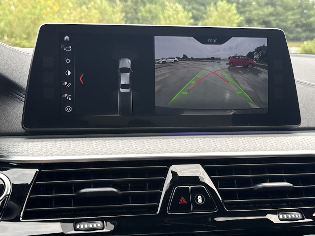 Thumbnail: 2018 BMW 5 Series - 34