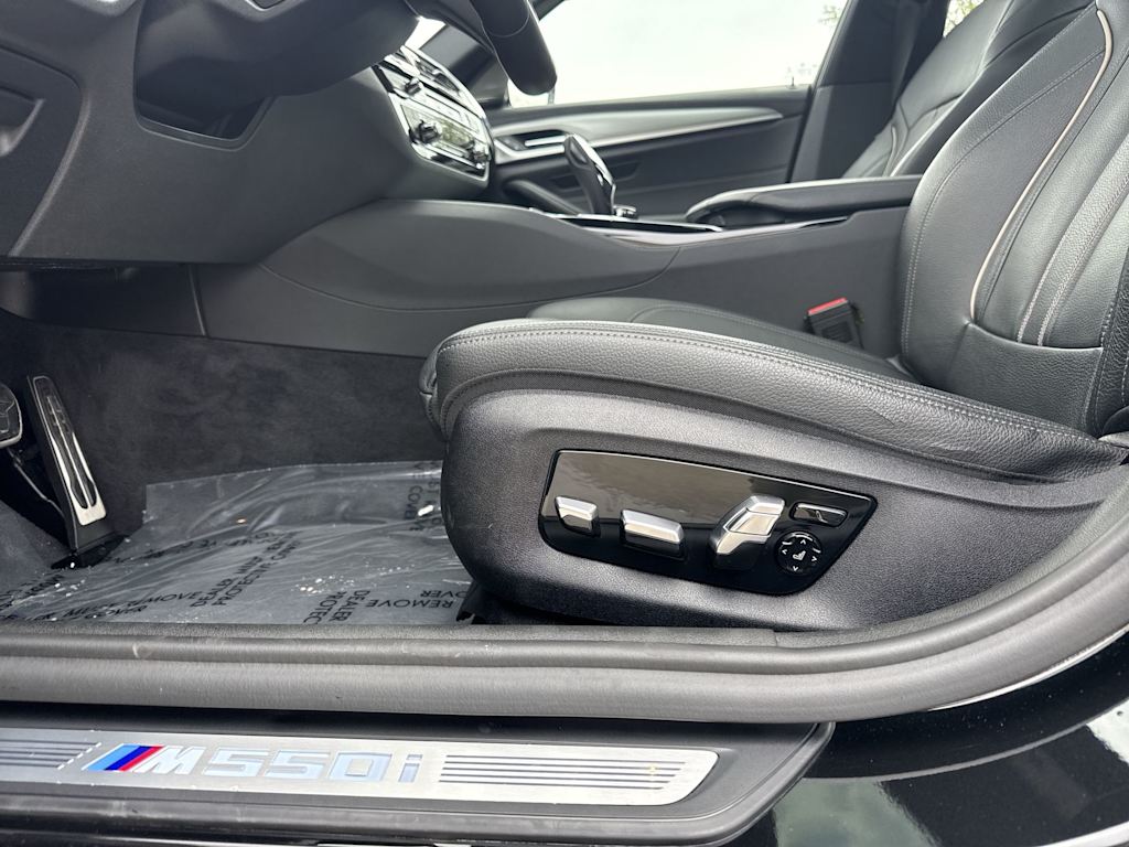 Thumbnail: 2018 BMW 5 Series - 24