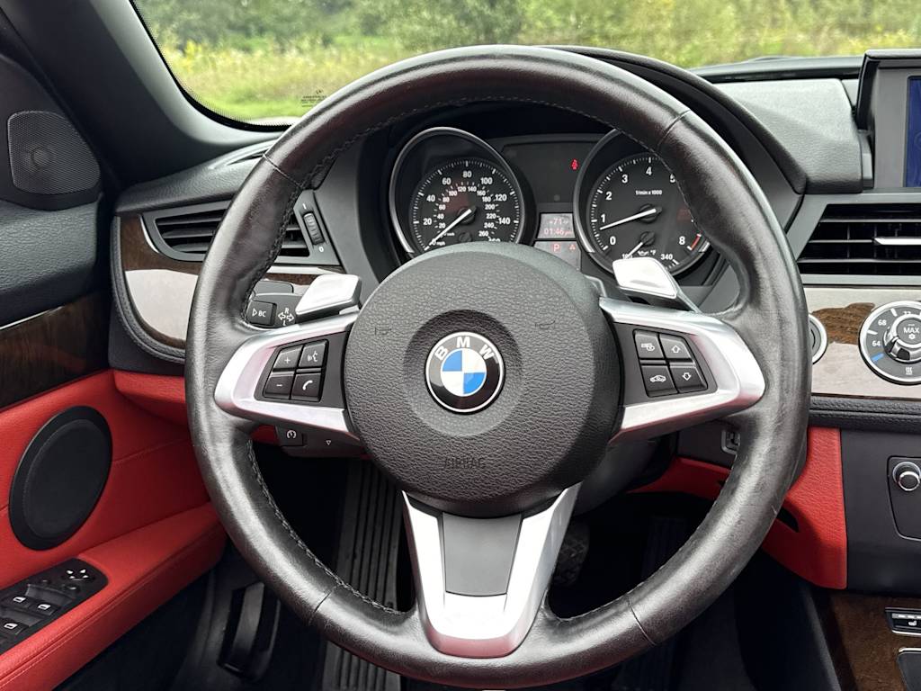 Thumbnail: 2010 BMW Z4 - 9