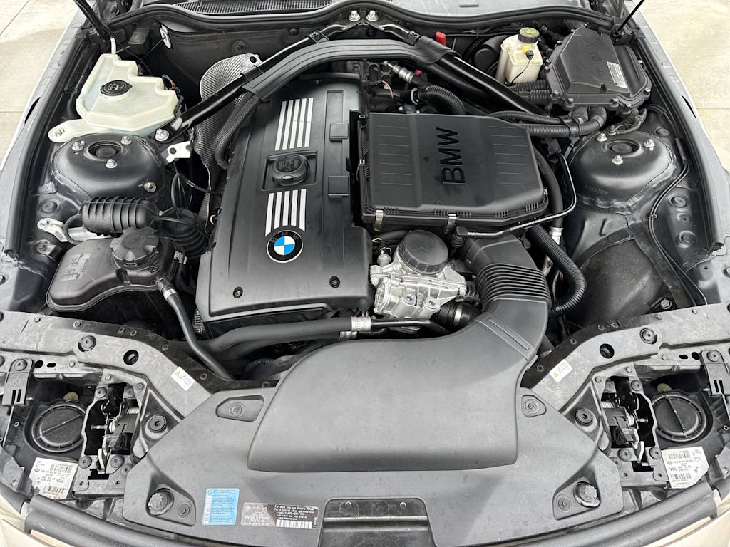 Thumbnail: 2010 BMW Z4 - 8