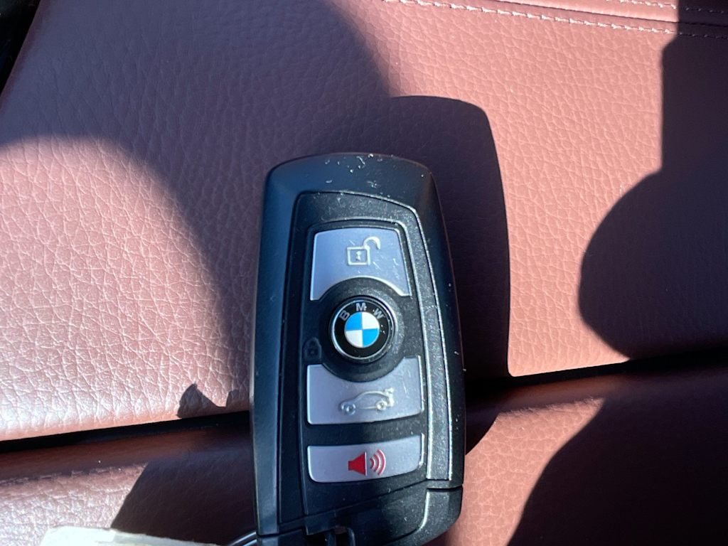 Thumbnail: 2013 BMW 5 Series - 38