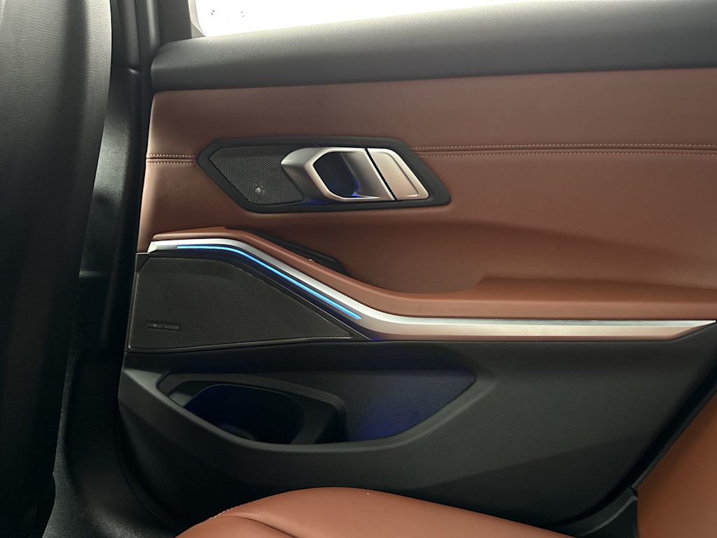 Thumbnail: 2021 BMW M3 - 39