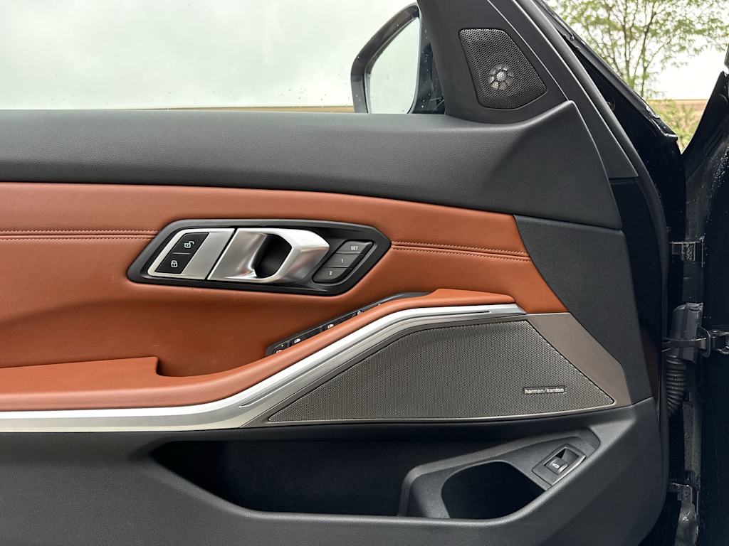 Thumbnail: 2021 BMW M3 - 35
