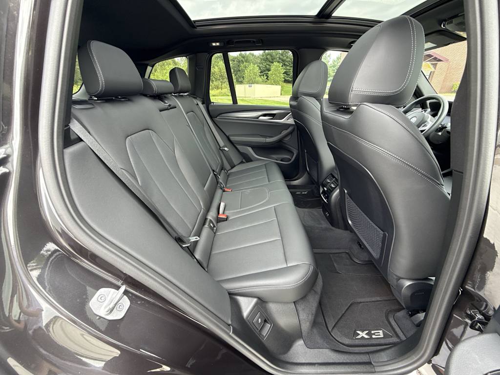 Thumbnail: 2024 BMW X3 - 29