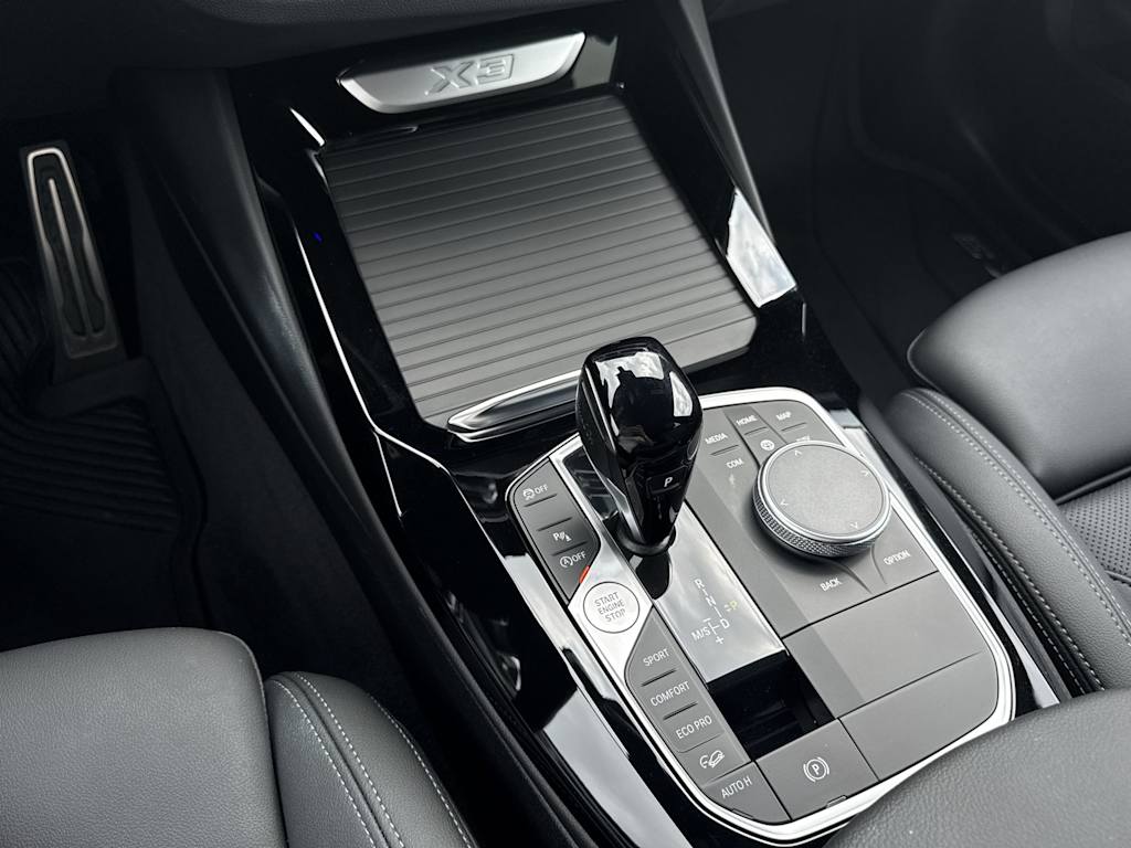 Thumbnail: 2024 BMW X3 - 15