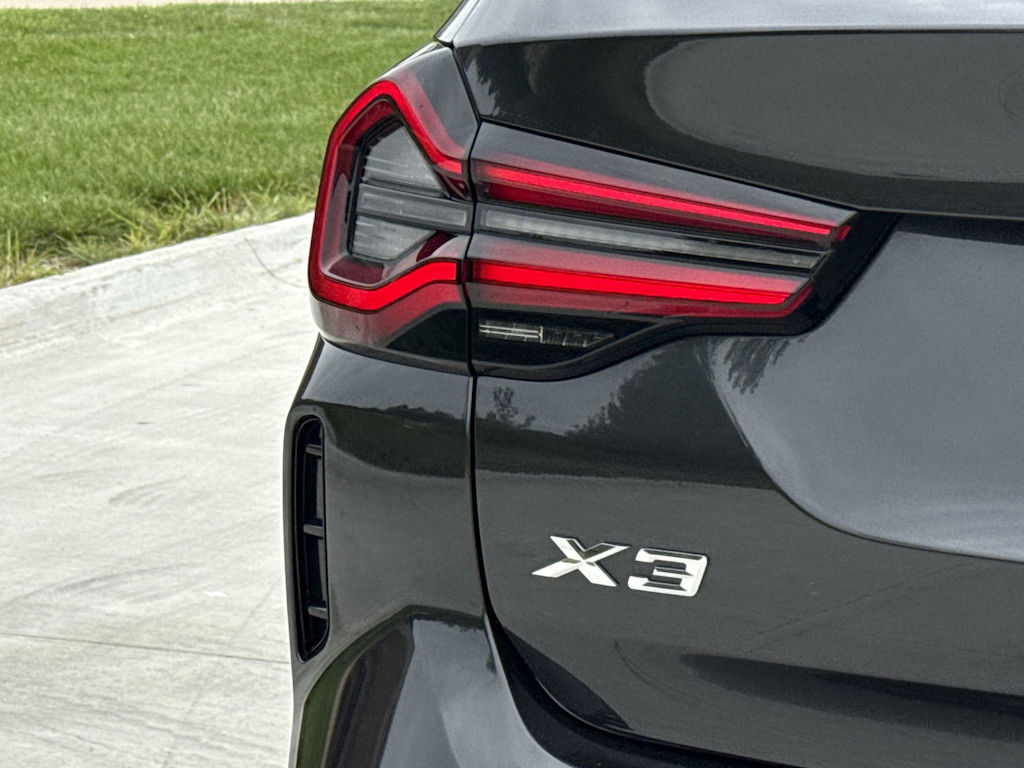 Thumbnail: 2024 BMW X3 - 25