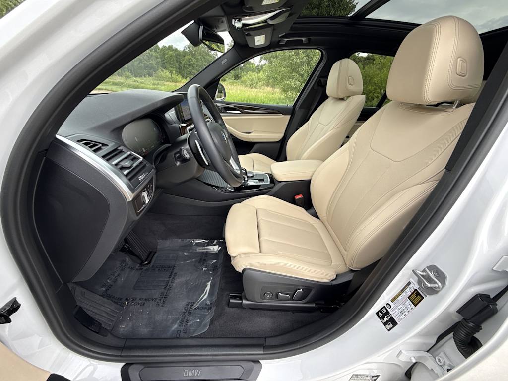 Thumbnail: 2024 BMW X3 - 11