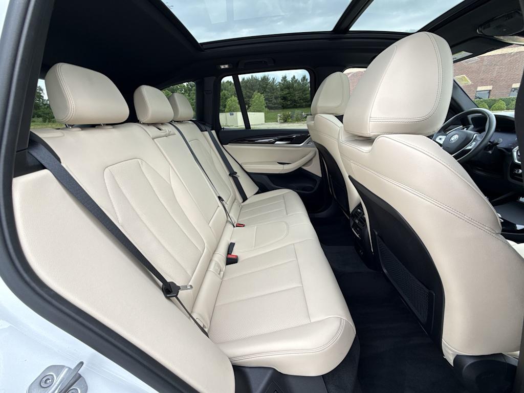 Thumbnail: 2024 BMW X3 - 30