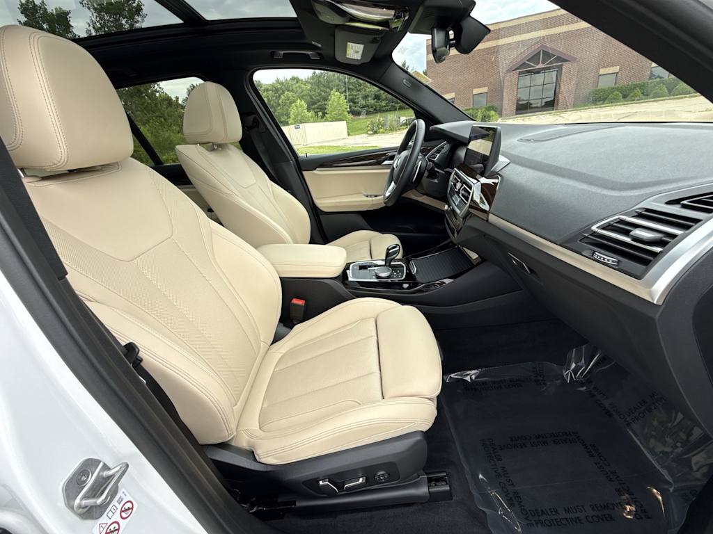 Thumbnail: 2024 BMW X3 - 32