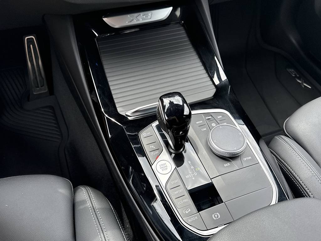Thumbnail: 2024 BMW X3 - 15
