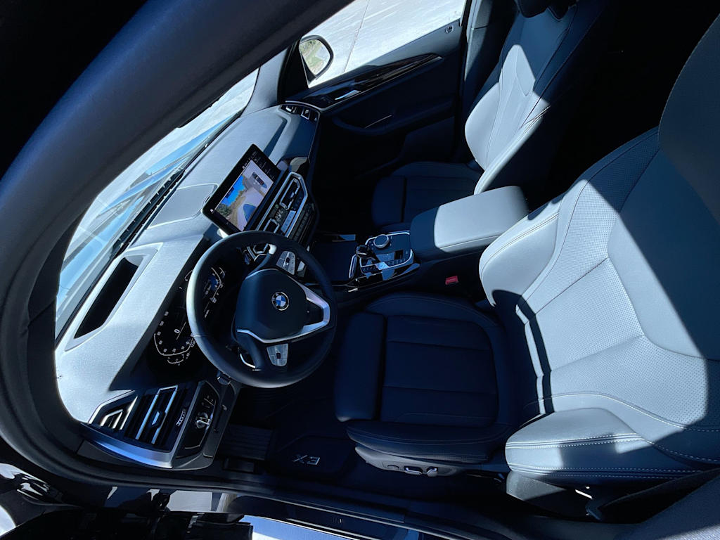 Thumbnail: 2024 BMW X3 - 12