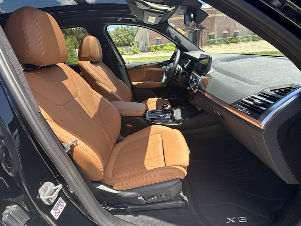 Thumbnail: 2024 BMW X3 - 32