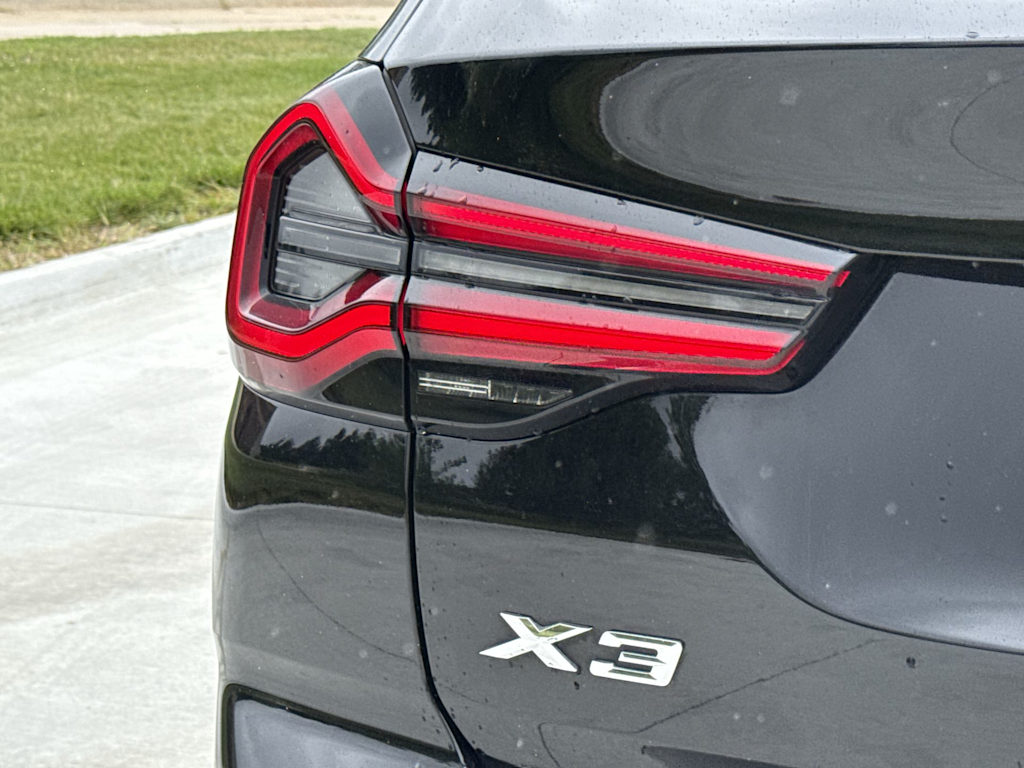 Thumbnail: 2024 BMW X3 - 26