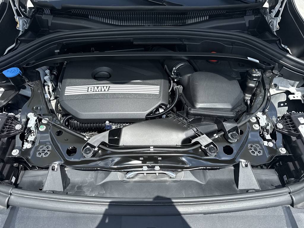 Thumbnail: 2023 BMW X1 - 8