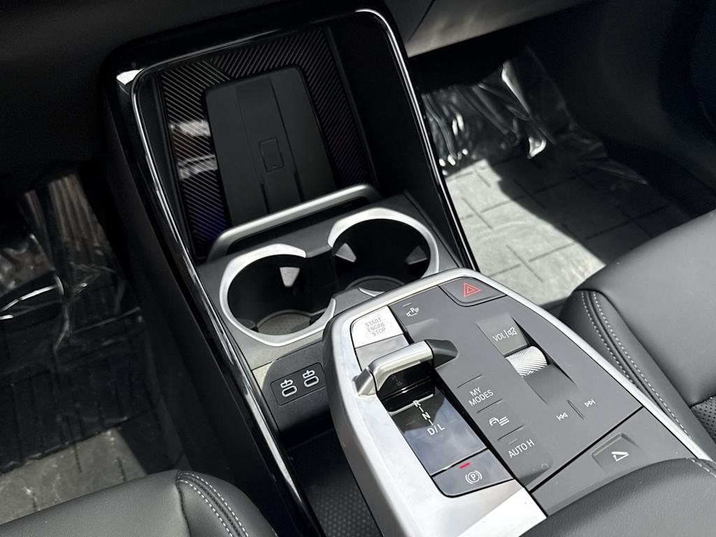 2025 BMW X1 28i - Photo 15