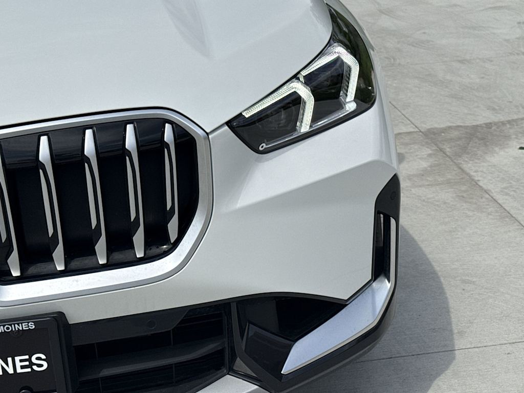 2025 BMW X1 28i - Photo 6