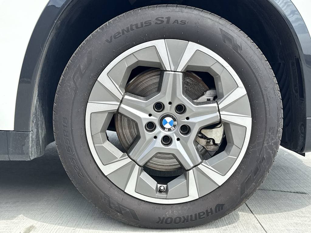 2025 BMW X1 28i - Photo 7
