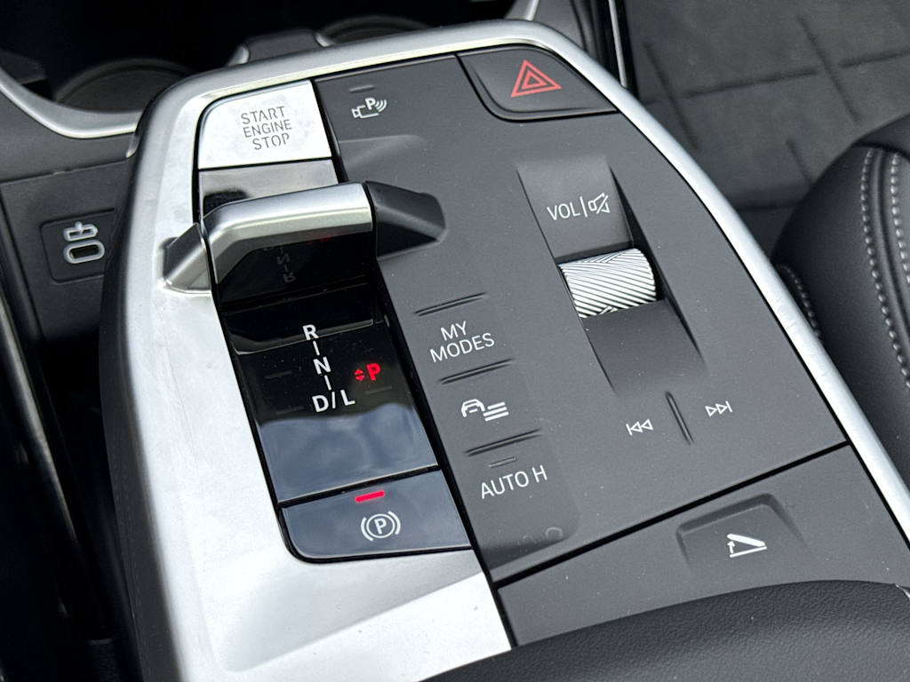 2025 BMW X1 28i - Photo 39
