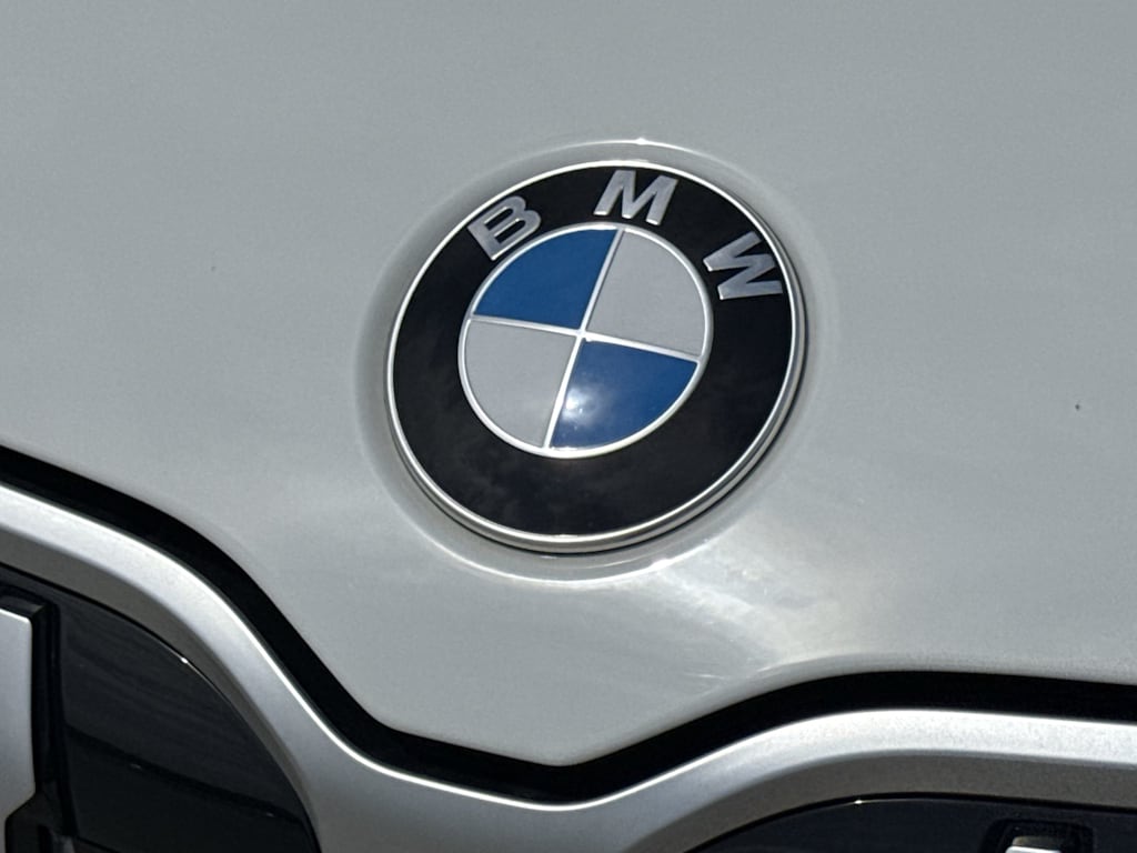 2025 BMW X1 28i - Photo 25