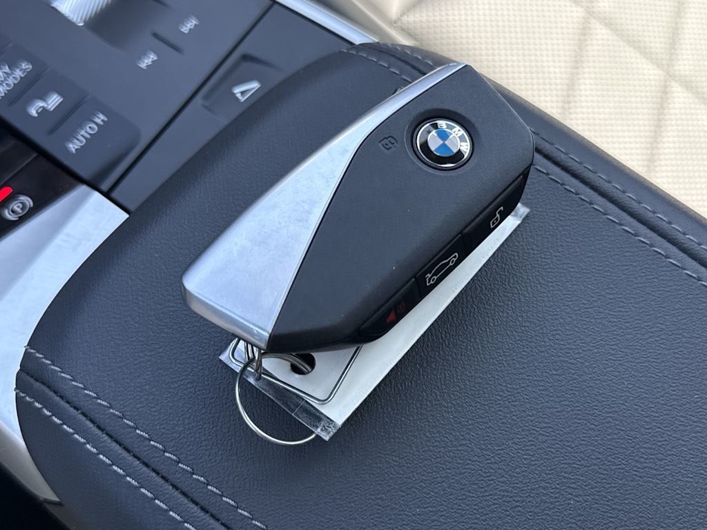 2025 BMW X1 28i - Photo 6