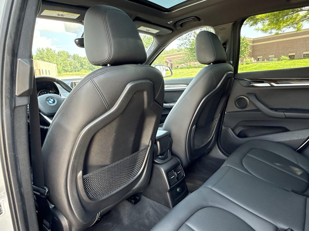 Thumbnail: 2016 BMW X1 - 13