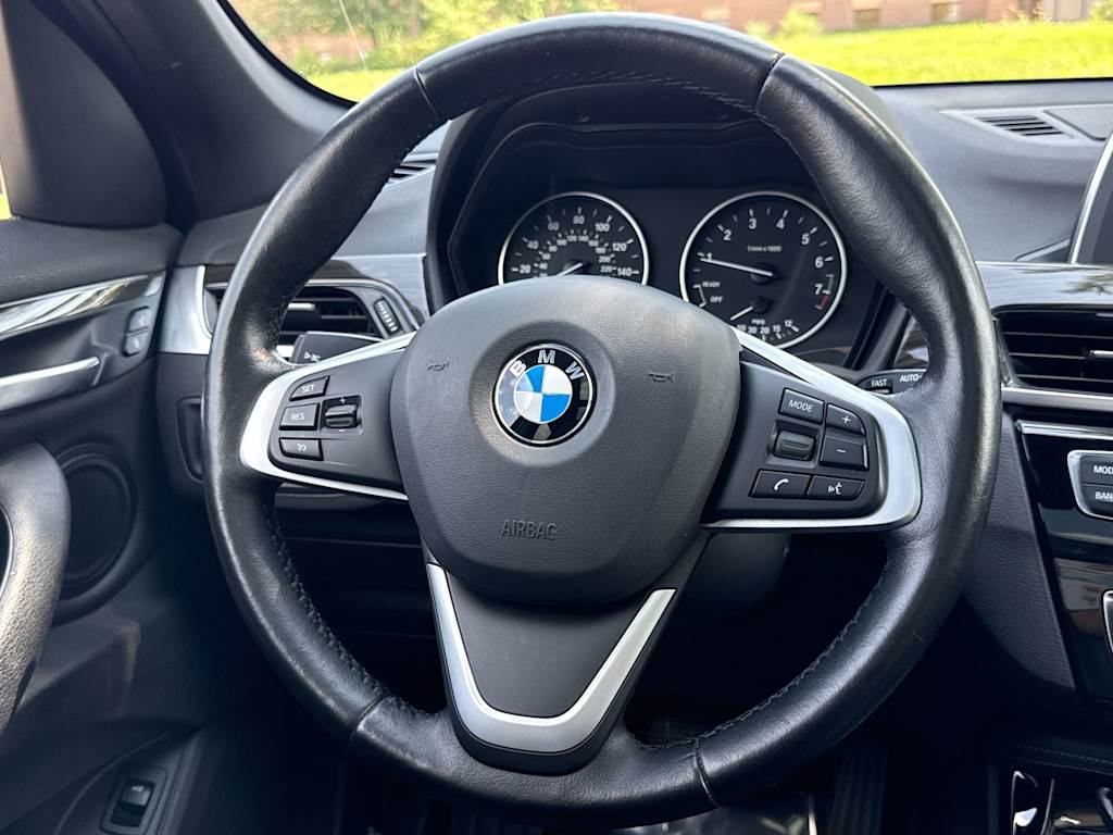 Thumbnail: 2016 BMW X1 - 10