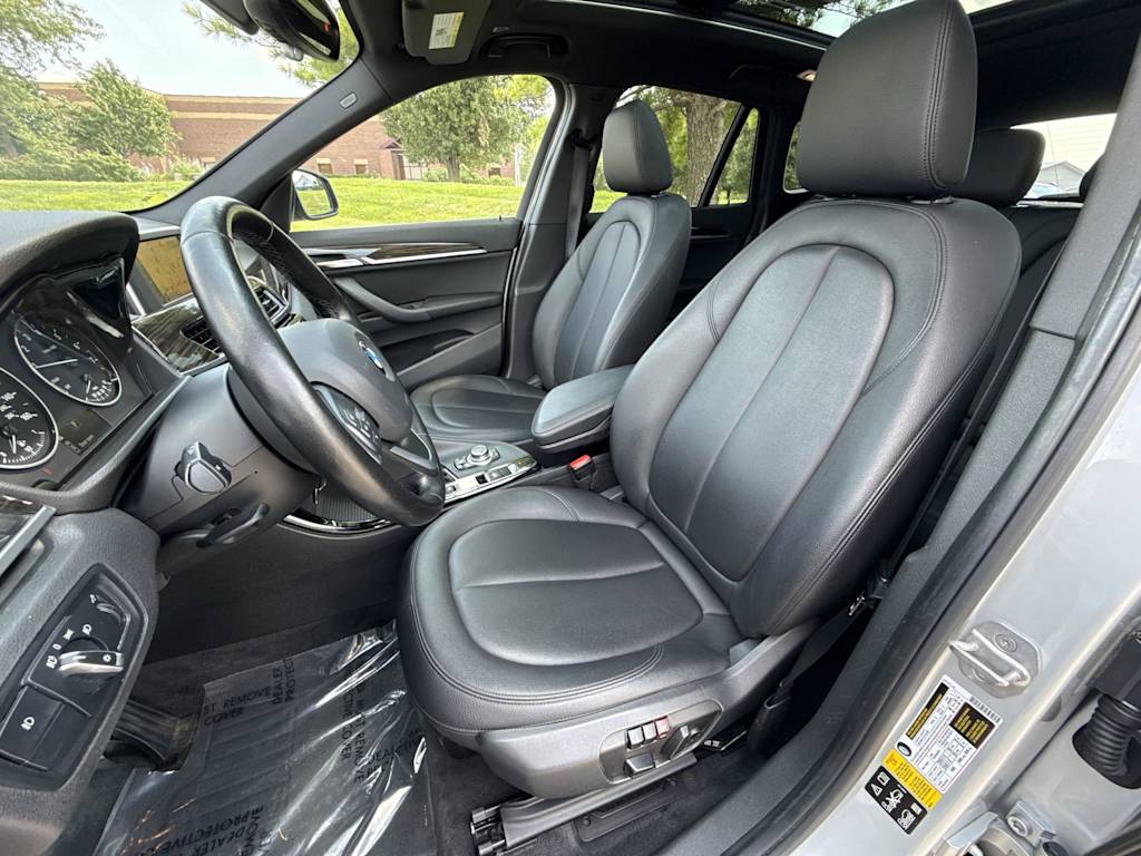 Thumbnail: 2016 BMW X1 - 12