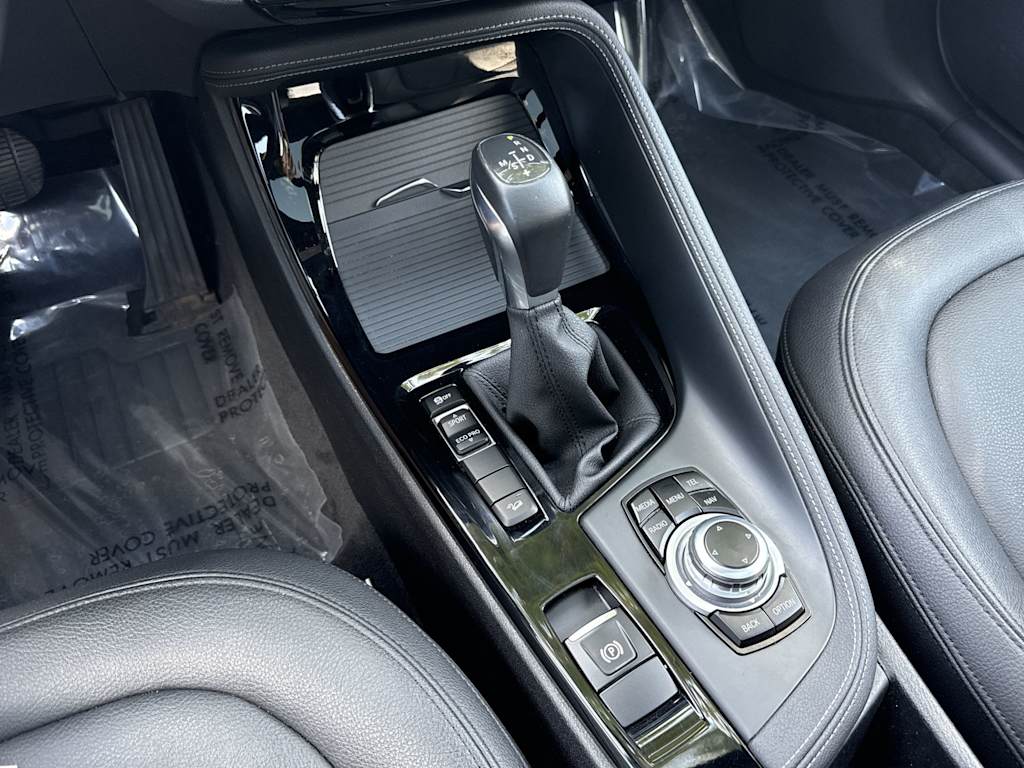 Thumbnail: 2016 BMW X1 - 15